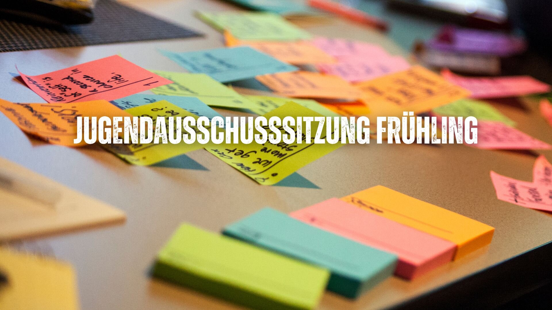 JDAV Fulda Jugendausschusssitzung Frühling 2024 Jugendleiter*innen | © christophertdumond | Getty Images Pro (canva.com)